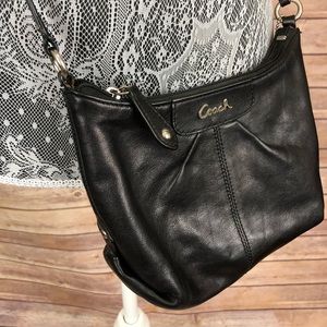 ✨ AUTHENTIC COACH Crossbody Purse